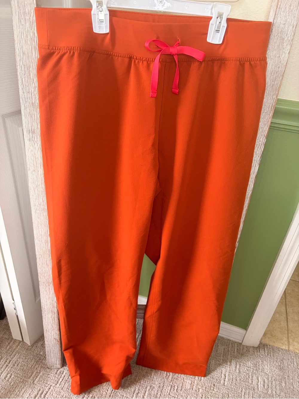🧡 FIGS HW Livingston Scrub Pants Orange L Petite